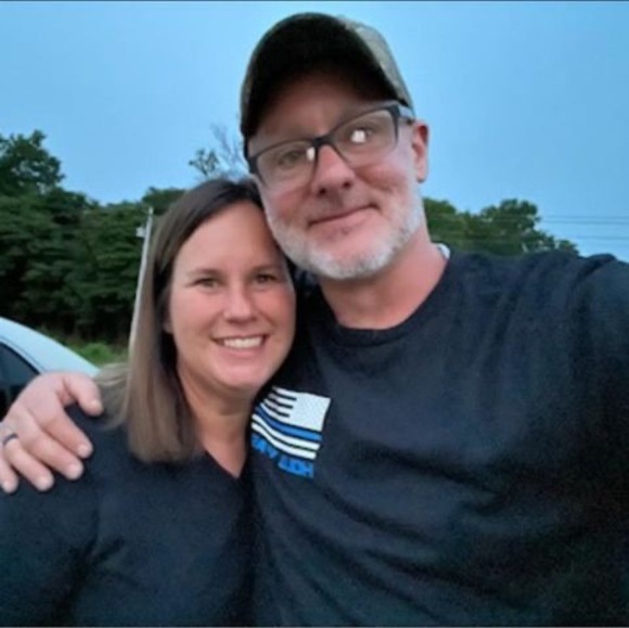 Meet your Posher, Dennis misty - Picture 1 of 1